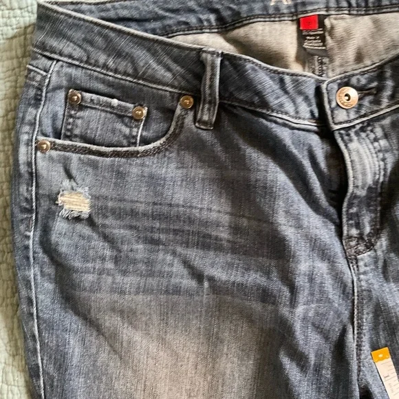 Cute tattered jeans, casual pants, weekend, pants - Picture 7 of 11